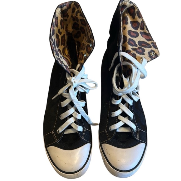 Brand new women’s coach shoes - Picture 1 of 3